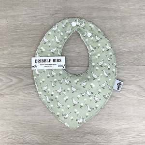 Bibs: Dribble Bib | 0-3mo | Sage Ducks