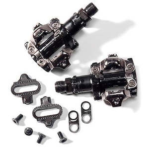 Components Pedals: Shimano PD-M5Black Pedals w/Cleats