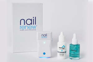 Starter Program: Nail Renew Advanced Light Care Starter Pack