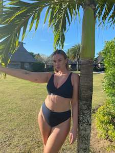 Sale: Mare Underwire Plunge Top Deep Blue