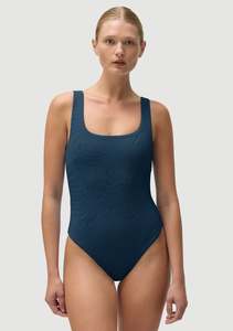 Frontpage: Harvey One Piece Poseidon