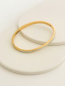 Shiloh Bangle Gold