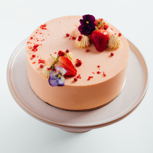 Products: Lychee Strawberry Cake - MEMO Cakery