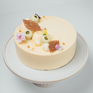 Products: Feijoa Cake in Auckland - MEMO Cakery