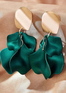Jewellery: Green Leaf Acrylic Earrings