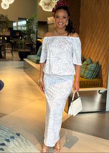 Petra Puletasi - Lunar White