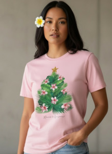 Tops: Manuia le Kerisimasi Tee