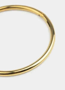 2 For 50 Nzd Bundle: Circle Bangle - 18K Gold Plated