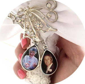 Photo Charms Custom Wedding Accessories: TEARDROP PHOTO BOUQUET CHARM