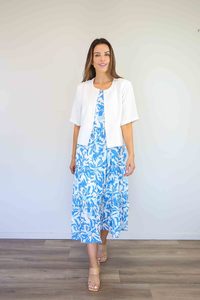 Clothing Cardis Jackets: Larosela Solid Color Cropped Jacket