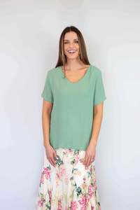 Brands Larosela: Larosela Plain Split Top