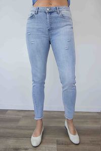 Clothing Bottoms: Fairy turn Scratched Jeans