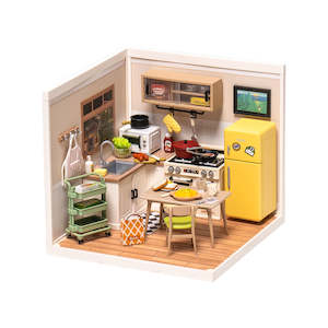 Rolife Super Creator Happy Meals Kitchen DIY Plastic Miniature House DW008
