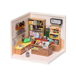 Rolife Super Creator Fascinating Book Store Plastic Miniature House kit DW004