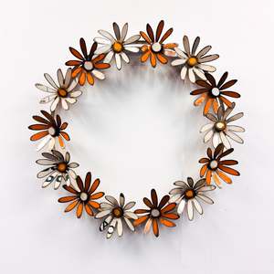 Daisy Chain Metal Flower Wreath #38