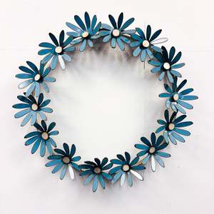 Daisy Chain Metal Flower Wreath #22