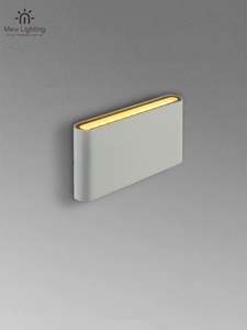 Outdoor Wall Light: WO118-W  Outdoor Wall Light