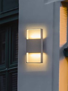Outdoor Wall Light: WO117-G  Outdoor Wall Light