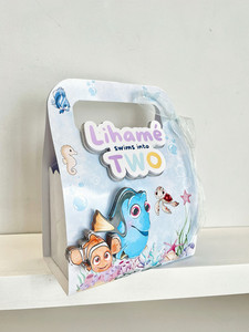 Products: 3D Personalised Party Favour Boxes with printed box inside Mia-Lee & Co