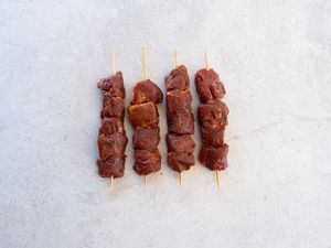 Lamb Cuts: Lamb Kebabs with Pepper & me Blow My Coals Rub