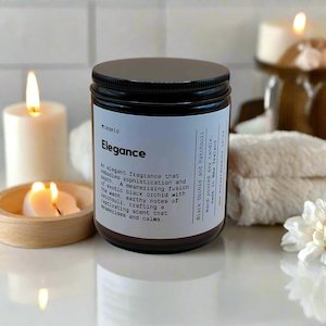 Scented Candles: Candle - Elegance - Black Orchid and Patchouli 200 ml