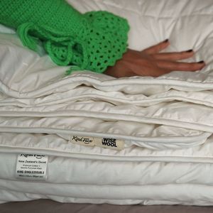 Kind Face Premium Wisewool Duvet - 200gsm (Warm Weather)