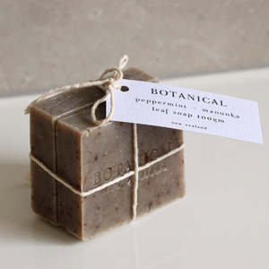 Bodycare Beauty: Botanical - Peppermint + Manuka Leaf Soap - Twin Set