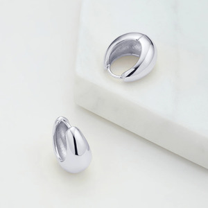 Jewellery: Zafino - Steph Hoop Large - Silver