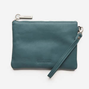Stitch Hide: Stitch & Hide - Cassie Clutch