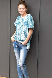 Style Laundry: Style Laundry - Tie Dye Slouch Tee - Teal