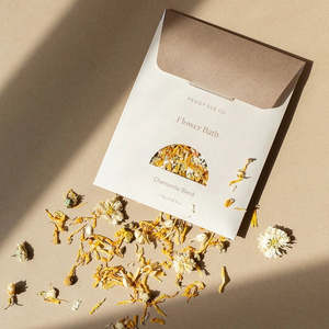 Peggy Sue Co: Peggy Sue - Flower Bath - Chamomile Blend