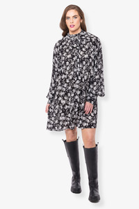 Seeking Lola 1: Seeking Lola - Dramatic Dress - Hydrangea