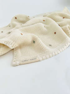 Frontpage: Organic Cotton Baby Blanket | Polka Dot Dreams