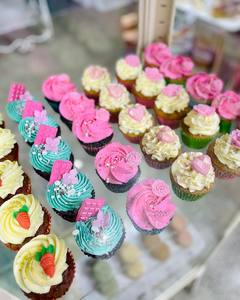 Delicious Treats: Millie Rose Cupcakes (Price list Only)