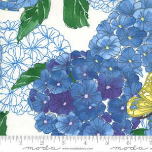 Cottage Bleu~Hydrangers~Cream