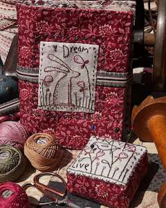 Patterns: Hatched & Patched~ Live & Dream Sewing Set~Pattern & Pre printed linen