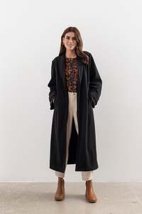 Moss Winter 23: Moss Luca Coatigan Black