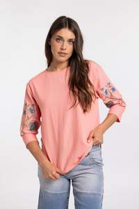 Finley Emboidered Top - pink