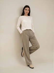 Indent Moss Aw26: Katie Pant Muted Khaki