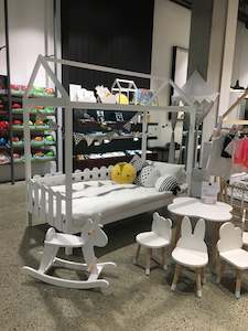 bed: Single Size House Shape Bed Frame-White