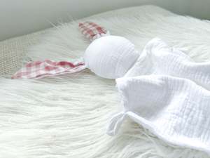 Snugglers: Bunny Snuggler in White
