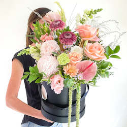 Boxed Florals: Magnum | Hat Box Arrangement