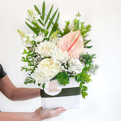 Boxed Florals: Deluxe | Boxed Arrangement