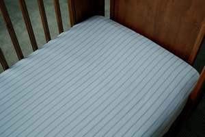 Temperature Sensory Solutions: Fitted Sheet - Cloud Stripe
