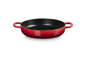 Le Creuset: Cast Iron Everyday Pan 28cm Cerise
