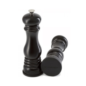 Le Creuset: Set of 2 Silicone Mill Caps for Salt & Pepper Grinders
