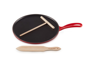 Cookware: Cast Iron Crepe Pan