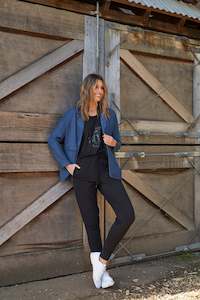 Cara Travel Jogger Black