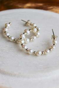Augustine Accessories: Perfect Pearl Earrings Silver