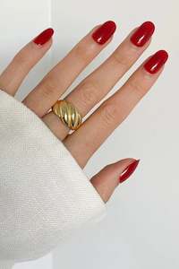 Pressing Nails: Red Oval
